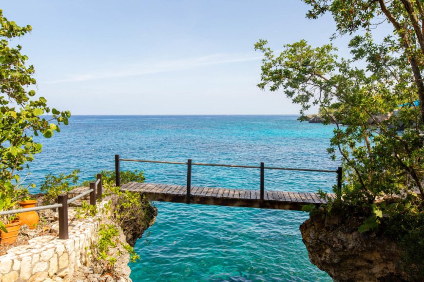 Jamaica Bound: Safety Tips for a Smooth Trip