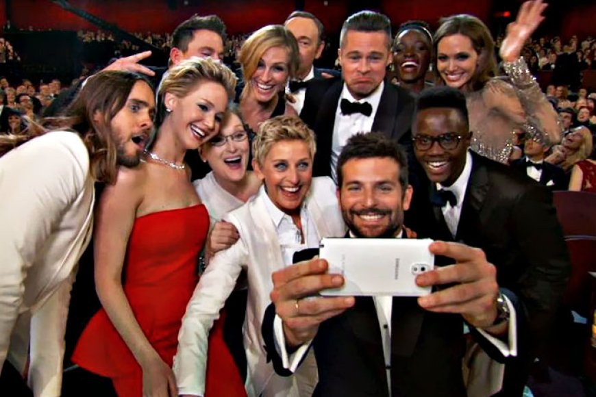 How to Take a Selfie with a Hollywood Celebrity