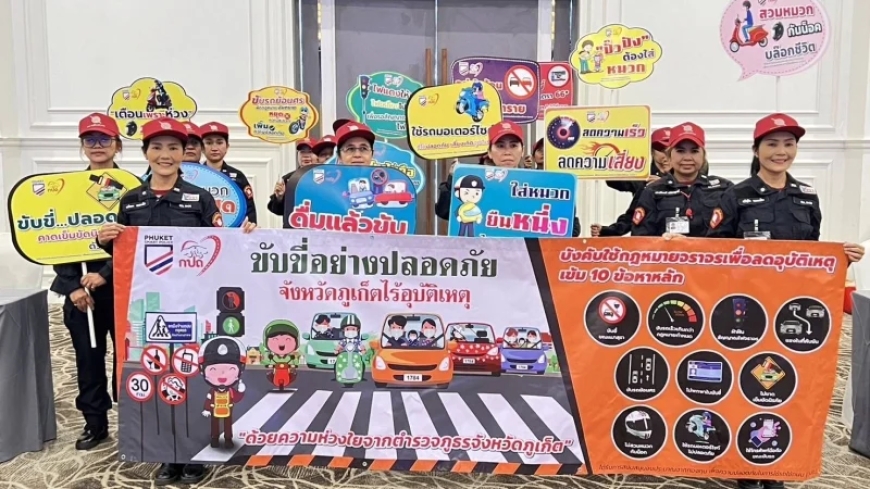 Phuket Police launches network of female road safety volunteers