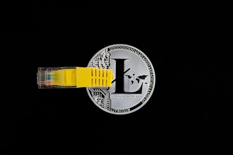 Blockchain for deepfake verification - Phuket Times